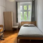 Lilia House Ostello *