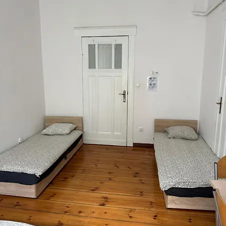 Hostel Lilia House