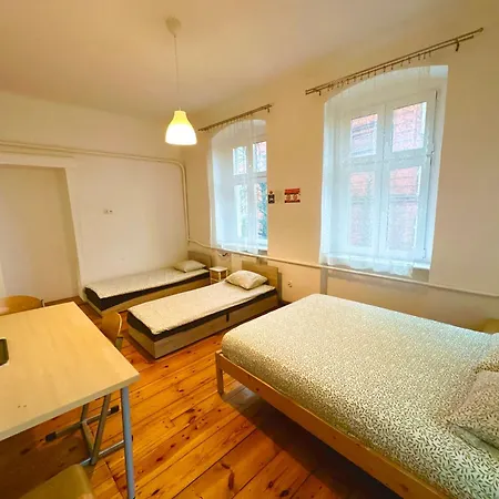 Hostel Lilia House
