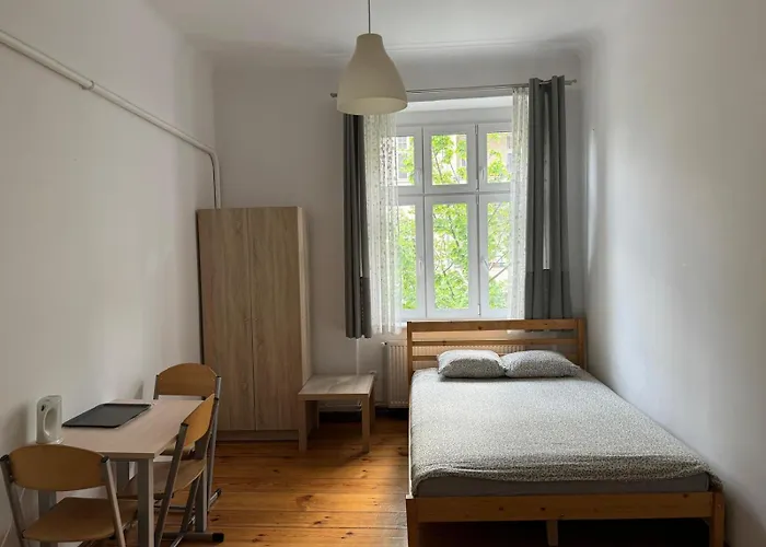 Lilia House Auberge de jeunesse *